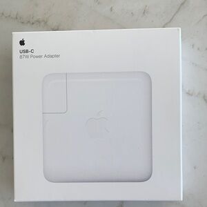 Apple USB-C 87W Power Adapter, NWT